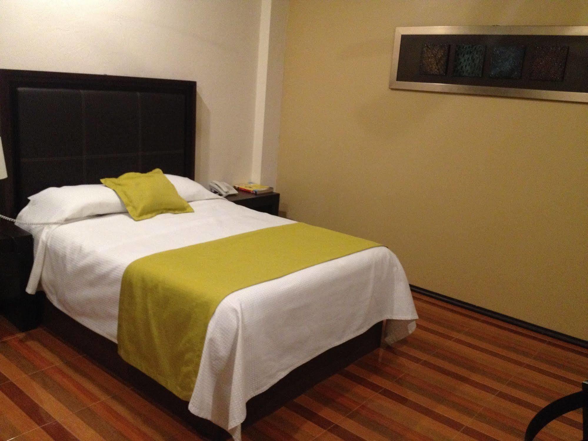 Hotel Majova Inn ג'אלאפה מראה חיצוני תמונה