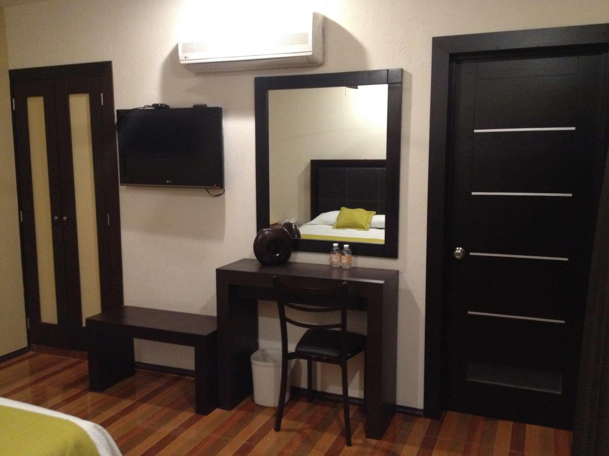 Hotel Majova Inn ג'אלאפה מראה חיצוני תמונה