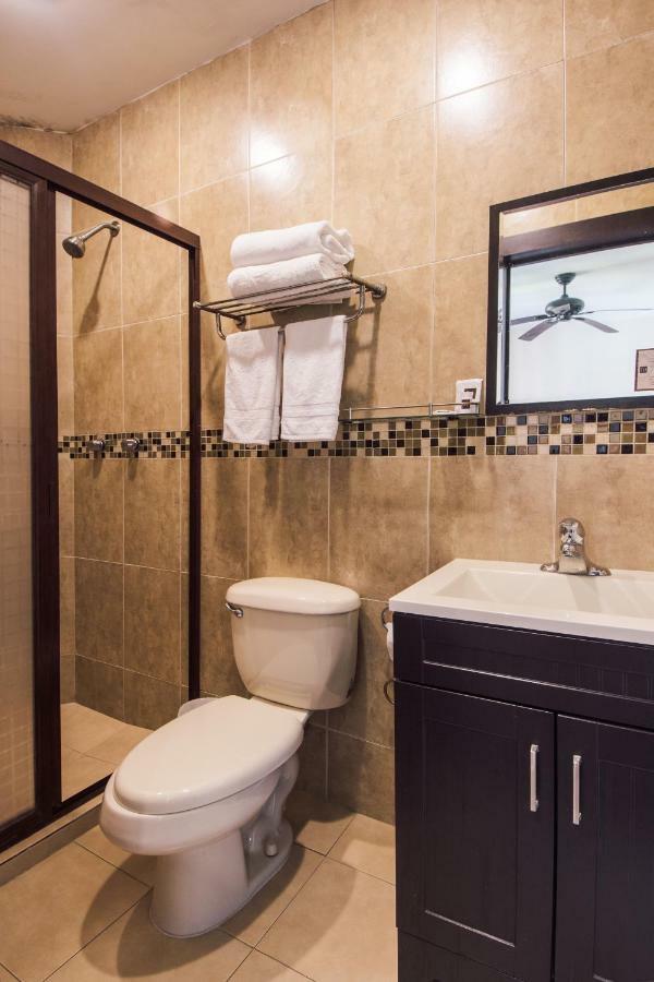 Hotel Majova Inn ג'אלאפה מראה חיצוני תמונה